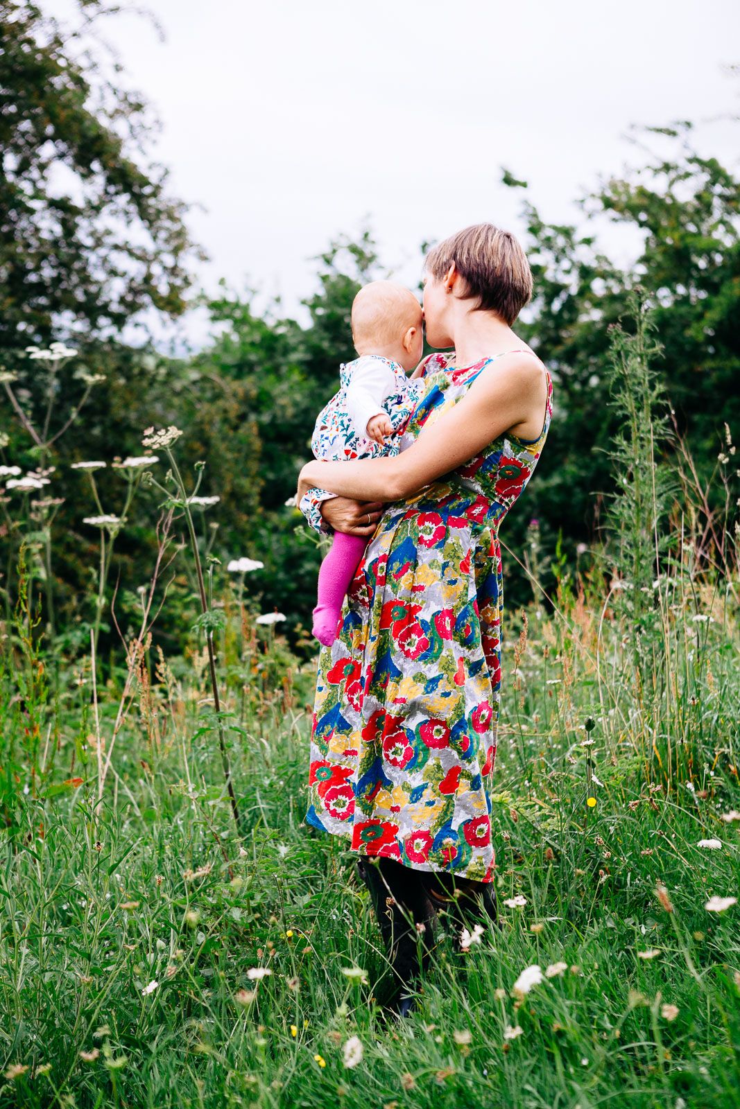 fun alternative family photography in Devon UK and Tuscany Italy by photographer Elizabeth Armitage