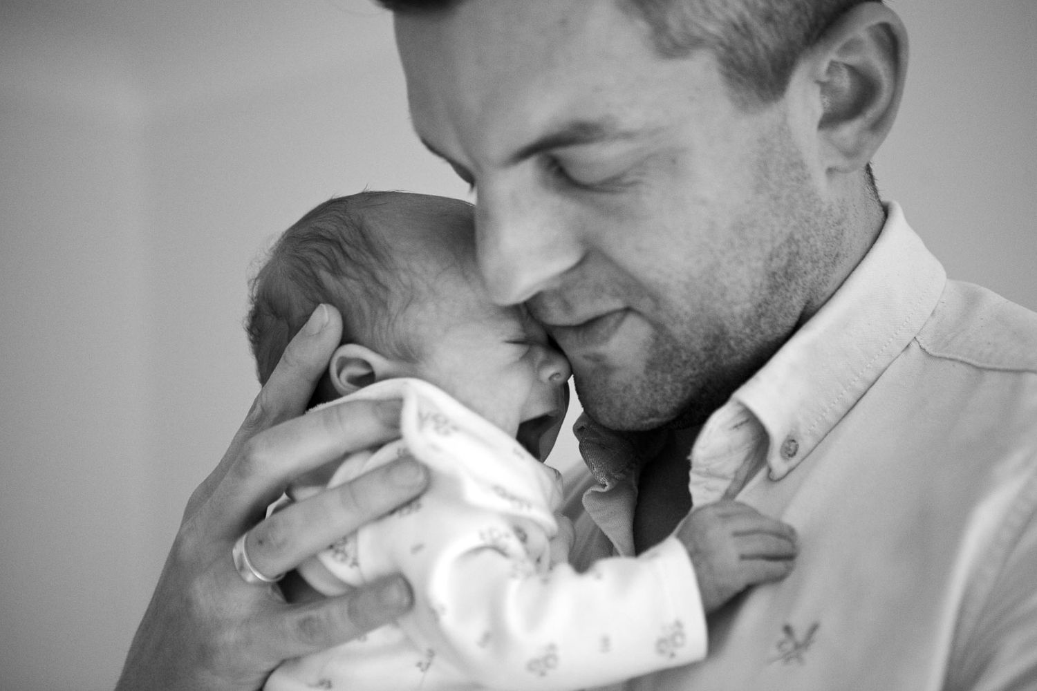 natural family photography in Devon by photographer Elizabeth Armitage