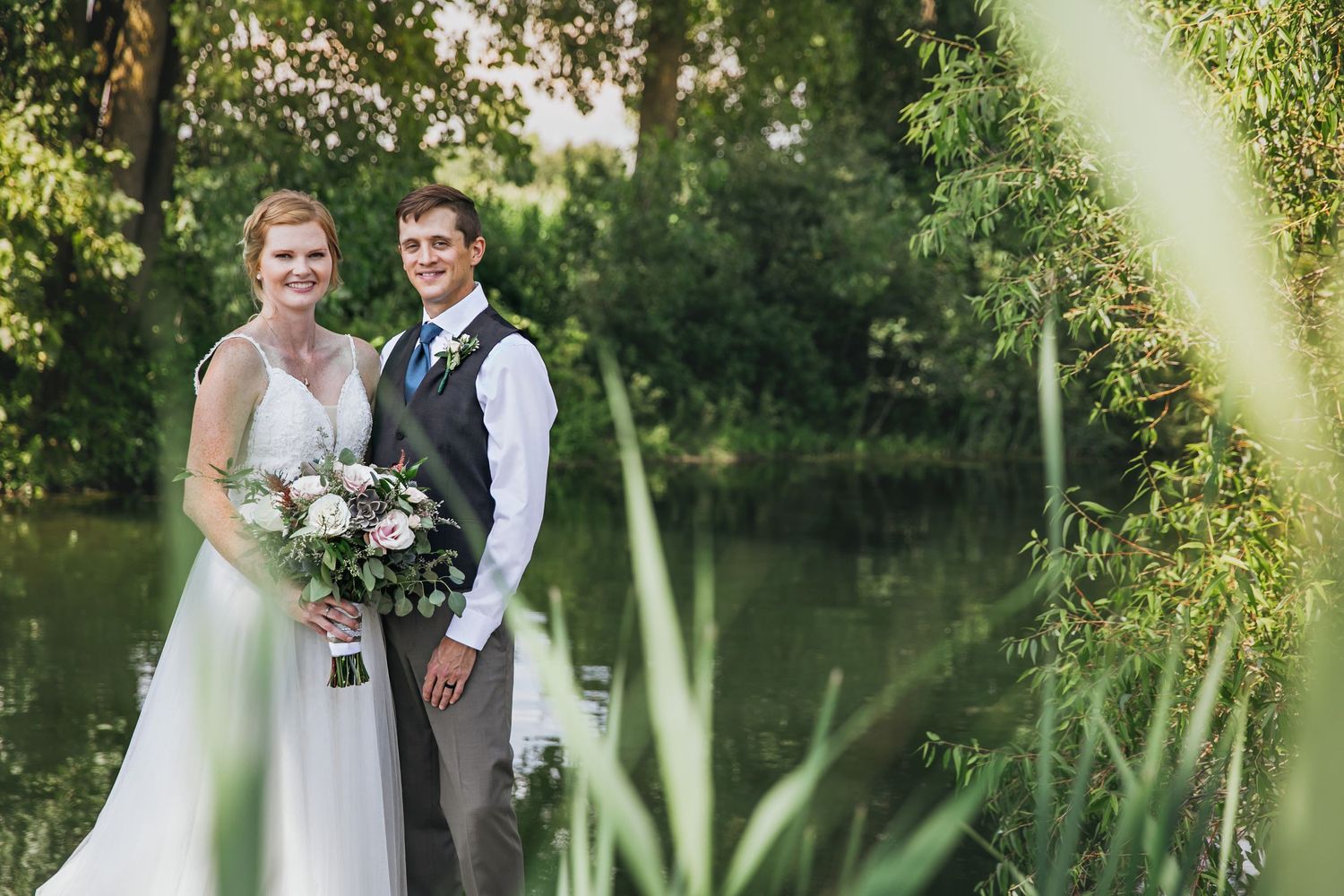 Charming rustic backyard wedding in Mount Brydges Ontario by London photographer Shawn Van Daele