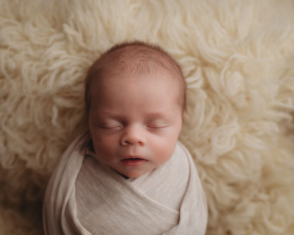 Cream Neutral Newborn Set