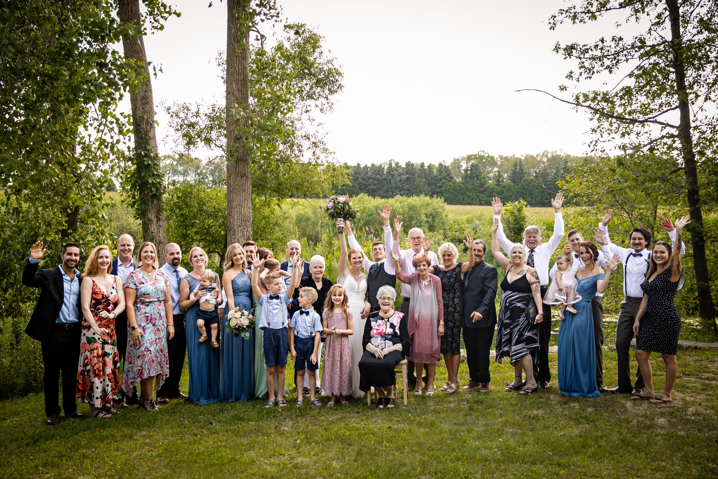 Charming rustic backyard wedding in Mount Brydges Ontario by London photographer Shawn Van Daele