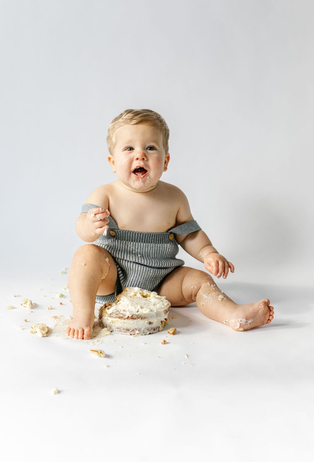 Baby Cake Smash Photographer Milwaukee, Wisconsin