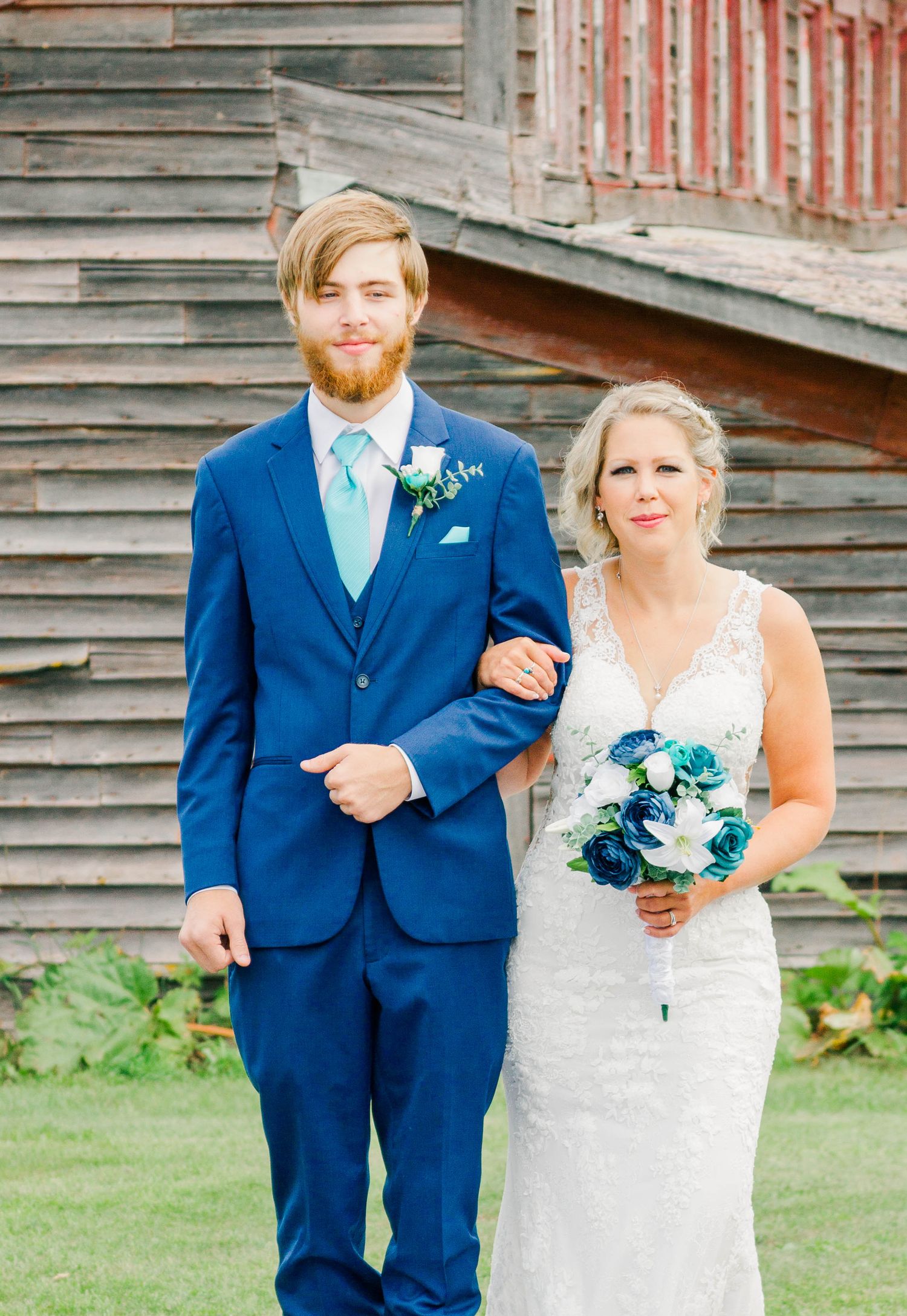 L'Anse Michigan Wedding Photographer Linden Creek Farm