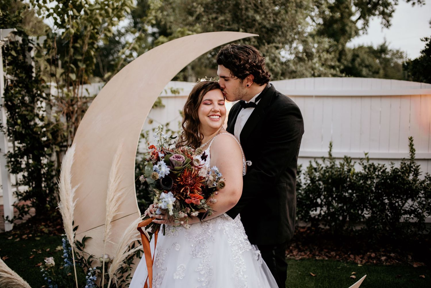 Wedding Photographer Sanford Florida at venue 1902