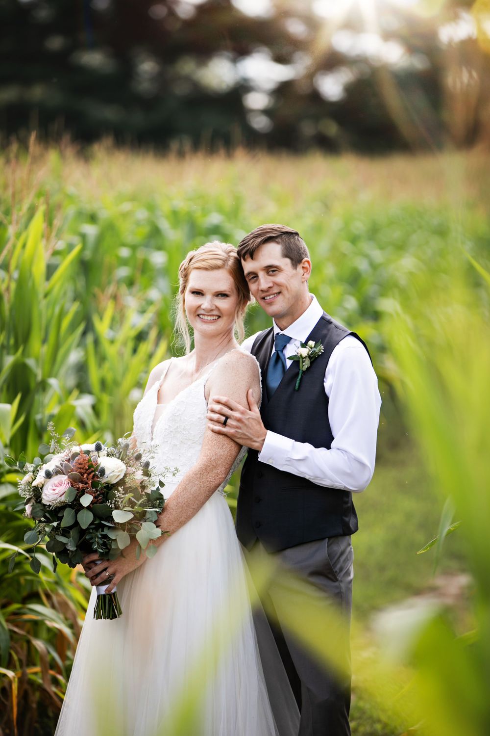 Charming rustic backyard wedding in Mount Brydges Ontario by London photographer Shawn Van Daele