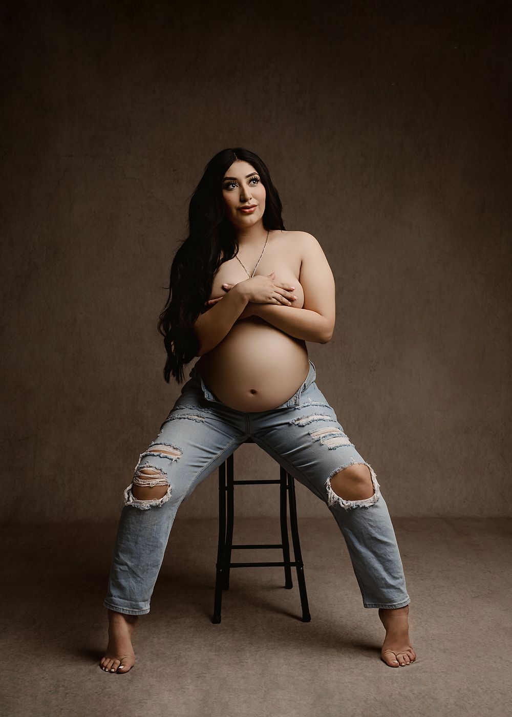 best inland empire maternity photographer, pregnancy photoshoot in studio