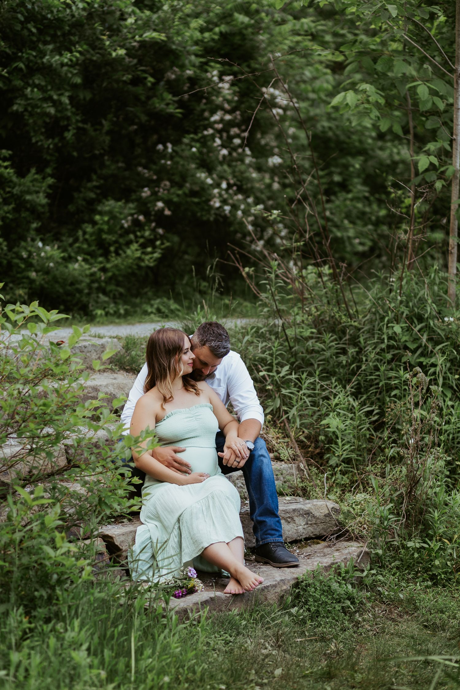 maternity photos in pittsburgh pennsylvania by ash coniglio photography,