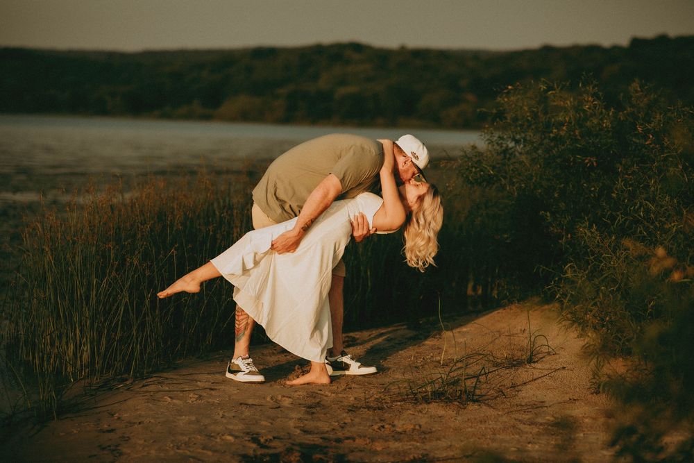 indiana pa photographer pittsburgh engagement wedding photographer yellow creek state park golden hour beach lake session