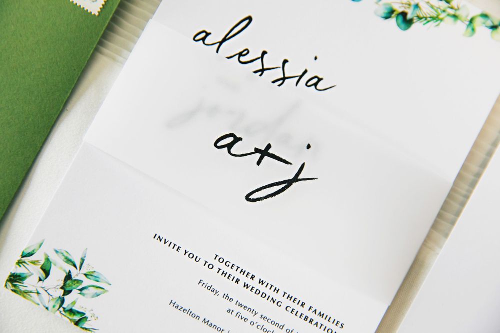 Cute and quirky little wedding in Schomberg and Arlington Estate by photographer Shawn Van Daele