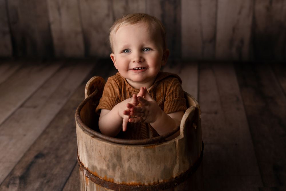 Studiobilder melhus
Barnefotografering Trondheim, Trøndelag, Melhus, babyfotograf Malin Berdal. Studiofotograf Studio bilder