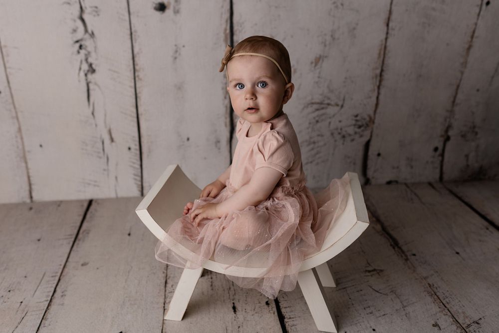 Studiobilder melhus
Barnefotografering Trondheim, Trøndelag, Melhus, babyfotograf Malin Berdal. Studiofotograf Studio bilder