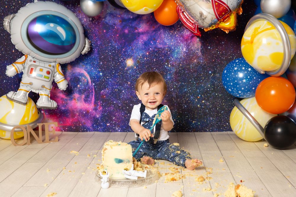 galaxy space balloon arch cake smash