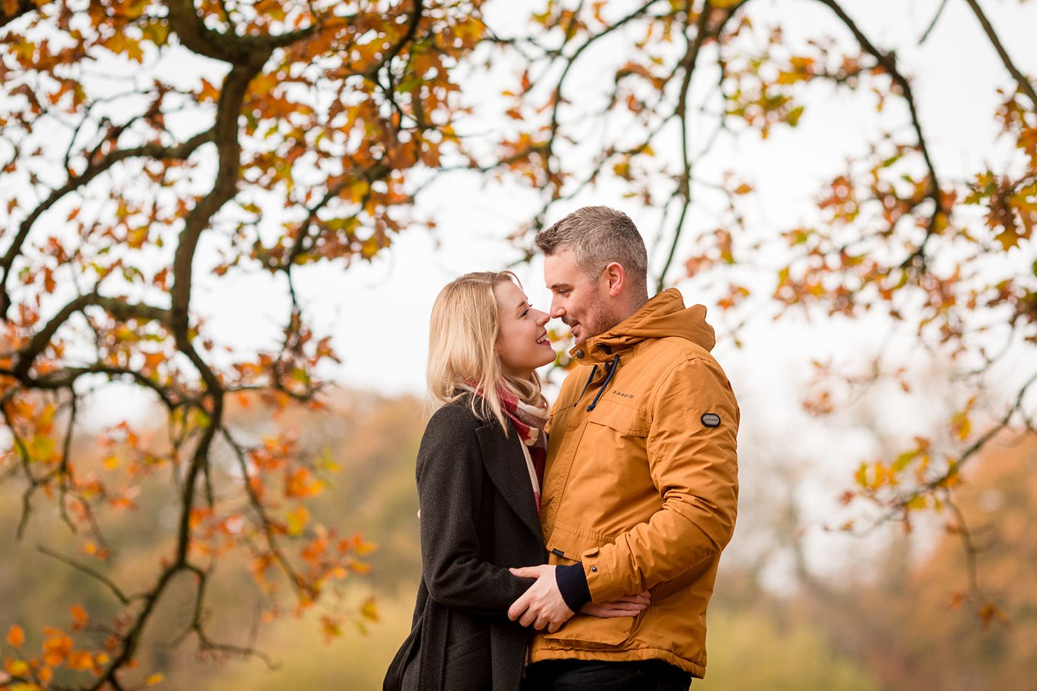 Southampton Common Autumn engagement photo shoot