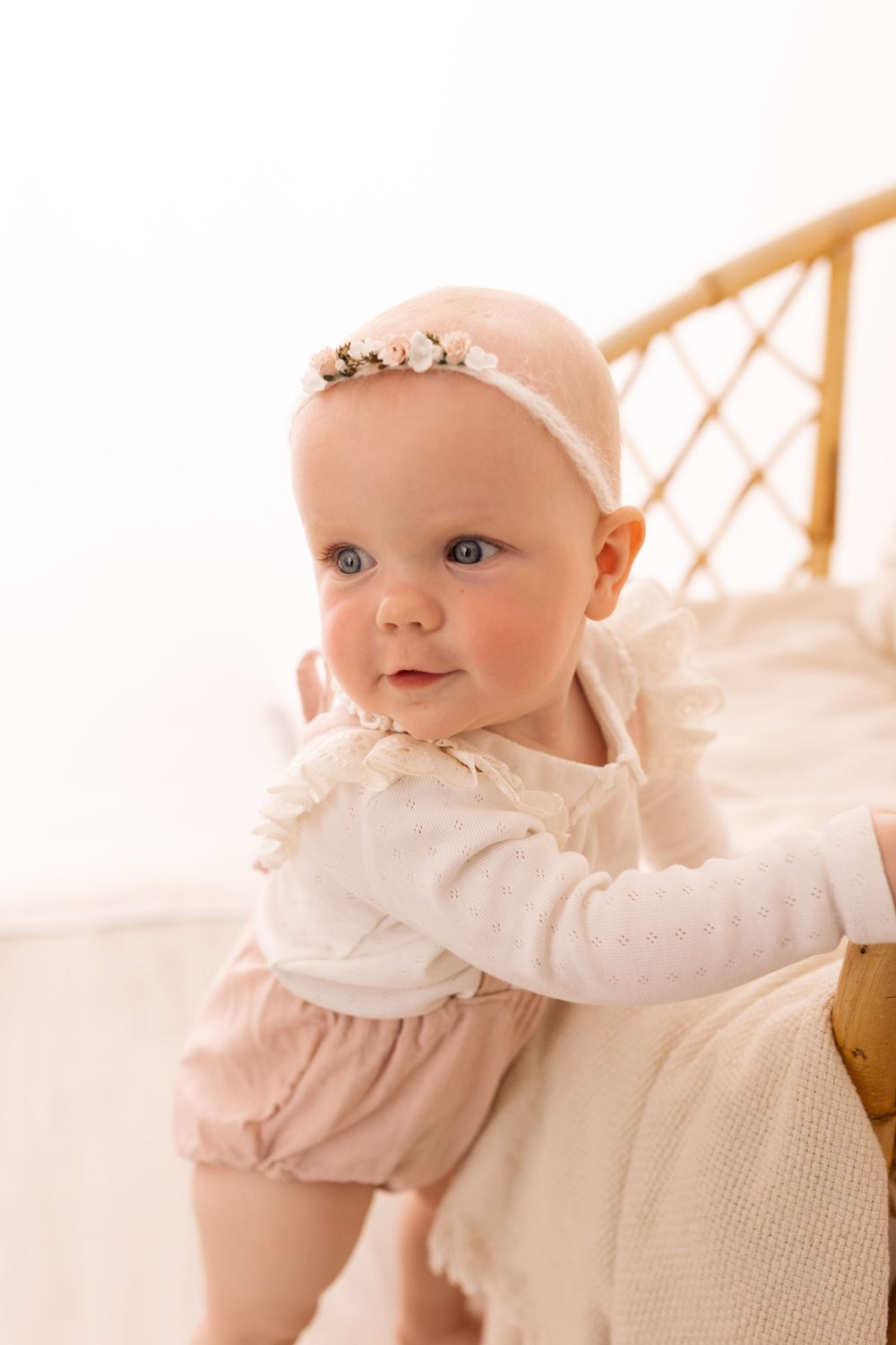 newborn baby maternity first birthday cakesmash photoshoot Dorset family photographer