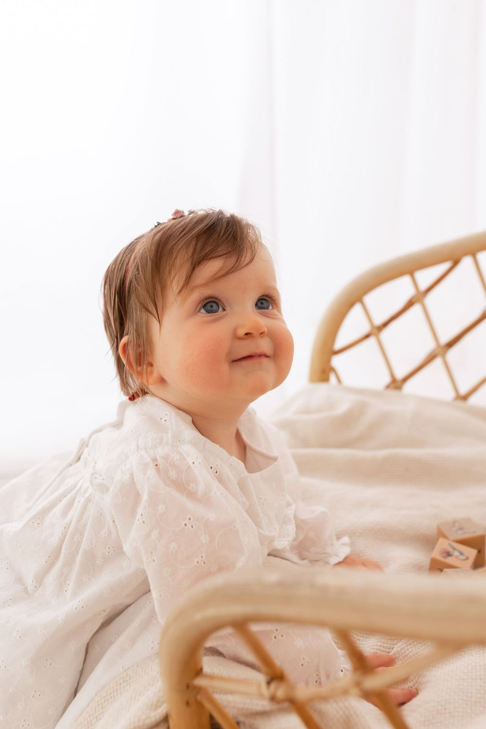 newborn baby maternity first birthday cakesmash photoshoot Dorset family photographer