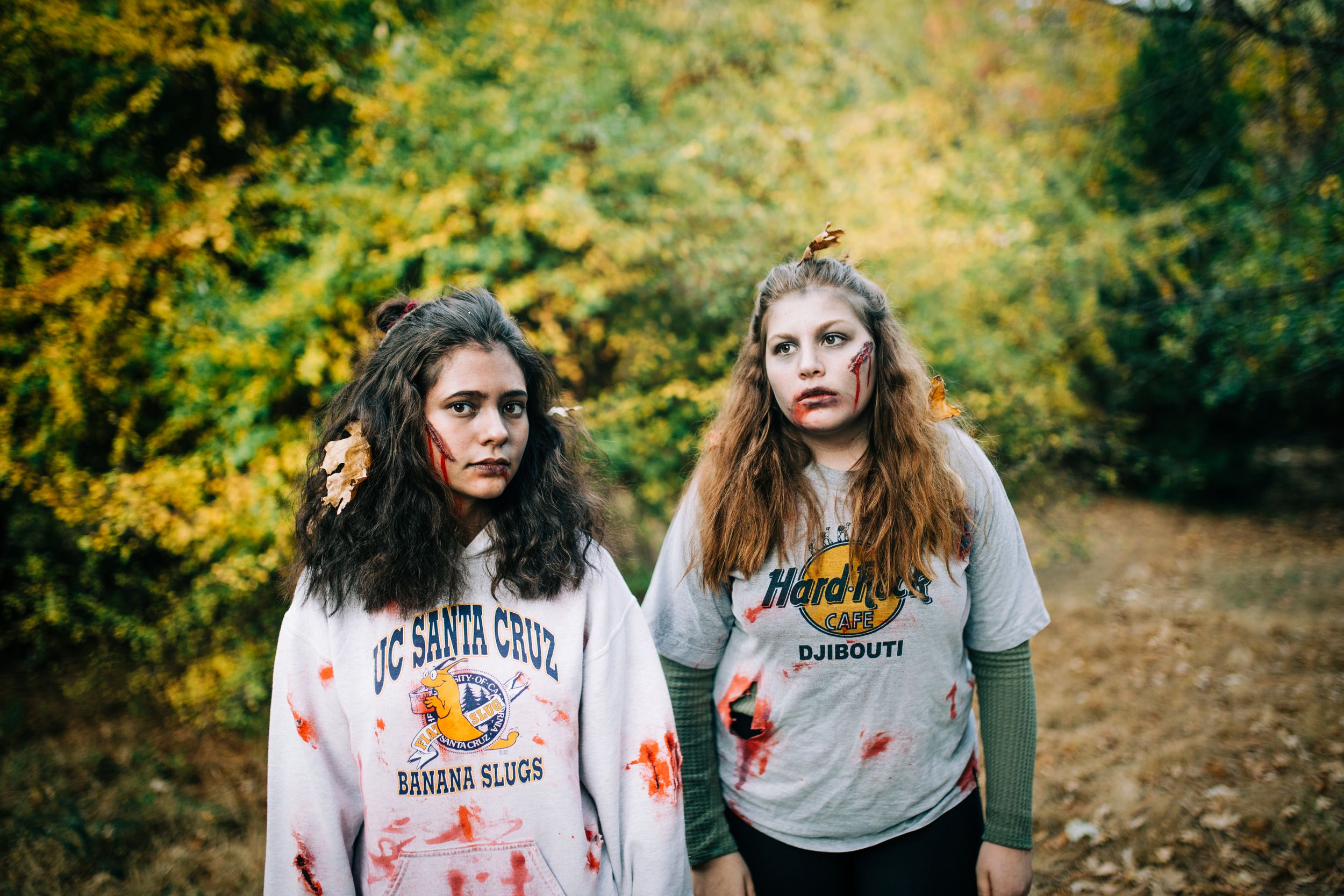 Two Zombies | Lenkaland Photography with Anika Vodicka and Jessica