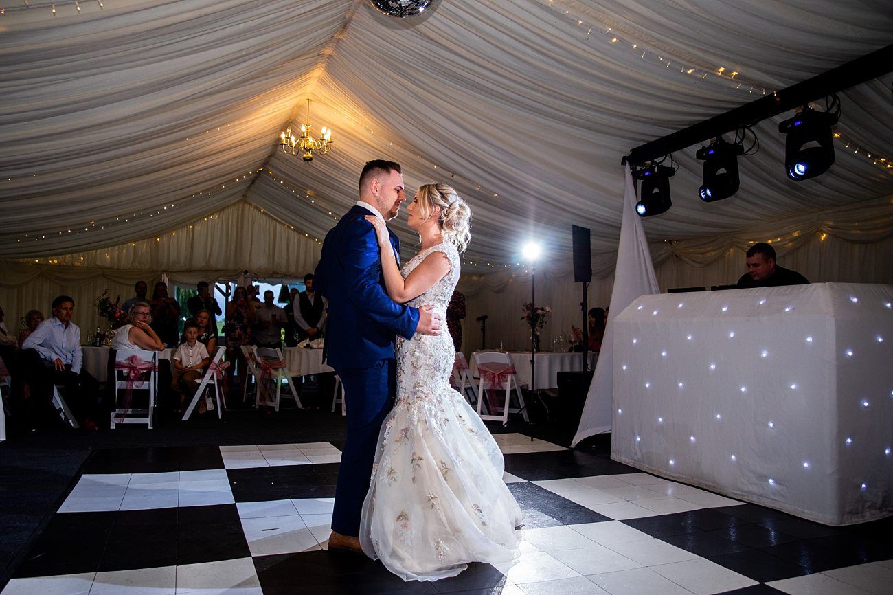 Grendon Lakes Wedding Reception