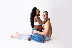 Maternity photography session in Battle Creek Michigan Couple