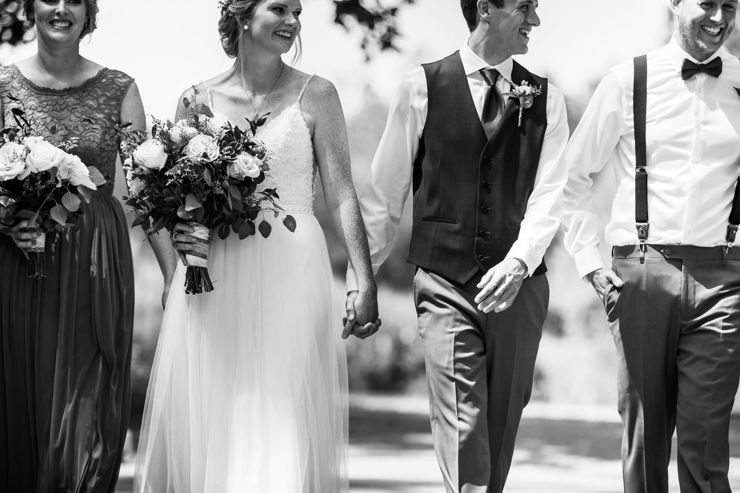 Charming rustic backyard wedding in Mount Brydges Ontario by London photographer Shawn Van Daele