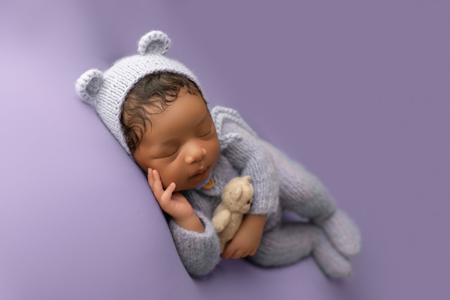 newborn photography prints luxury new york city maternity photo shoot long island manhattan nj hoboken Connecticut