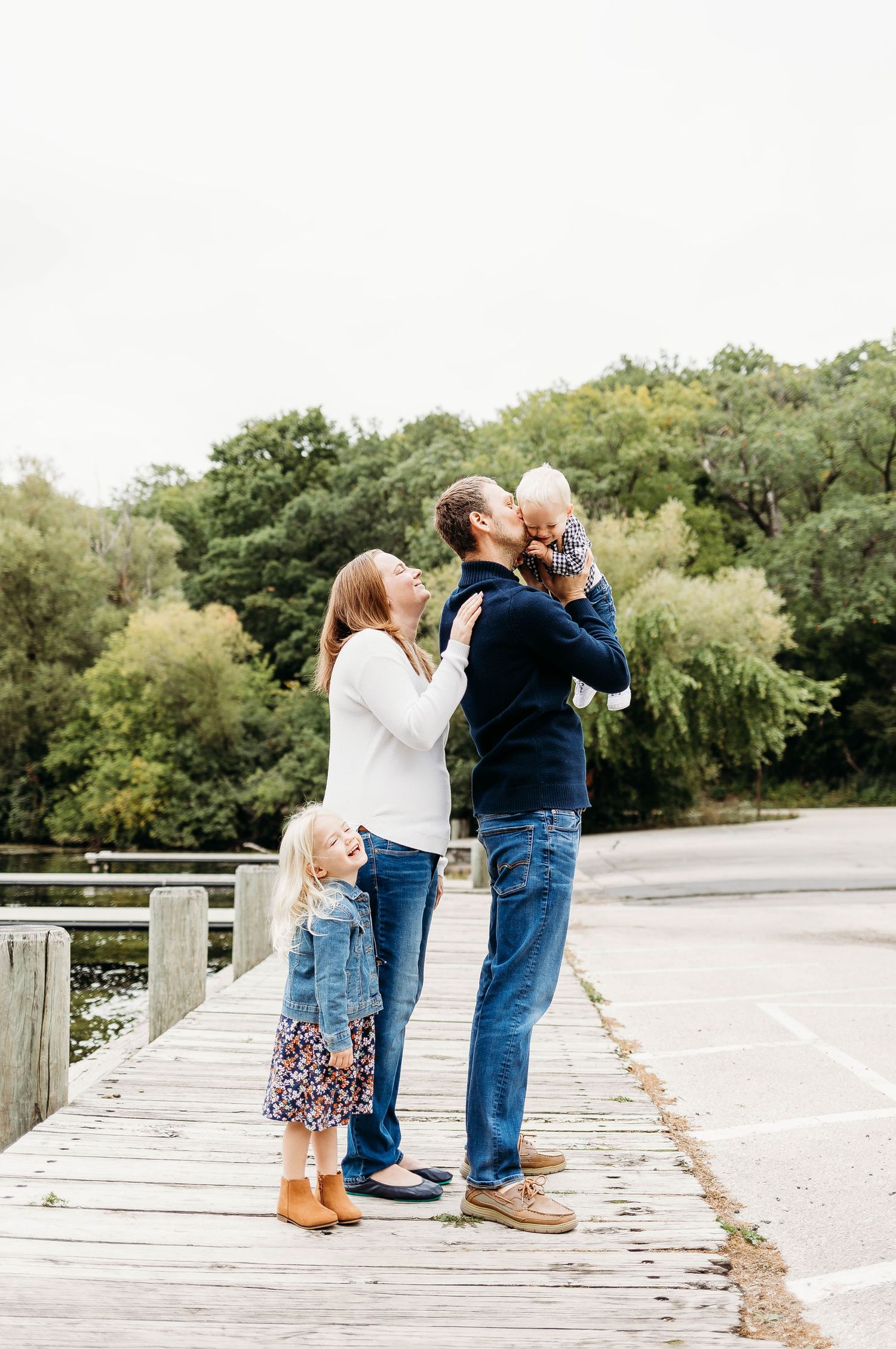 Family Pictures Hartland, Pewaukee, Oconomowoc, Sussex, Wales, Waukesha, WI