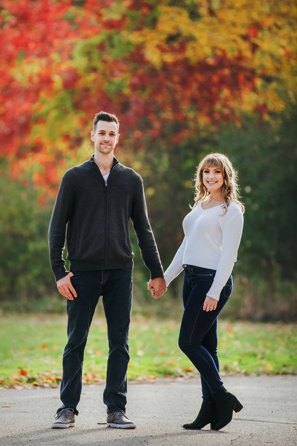 Fall engagement photos at Fanshawe Conservation Area London Ontario by photographer Shawn Van Daele