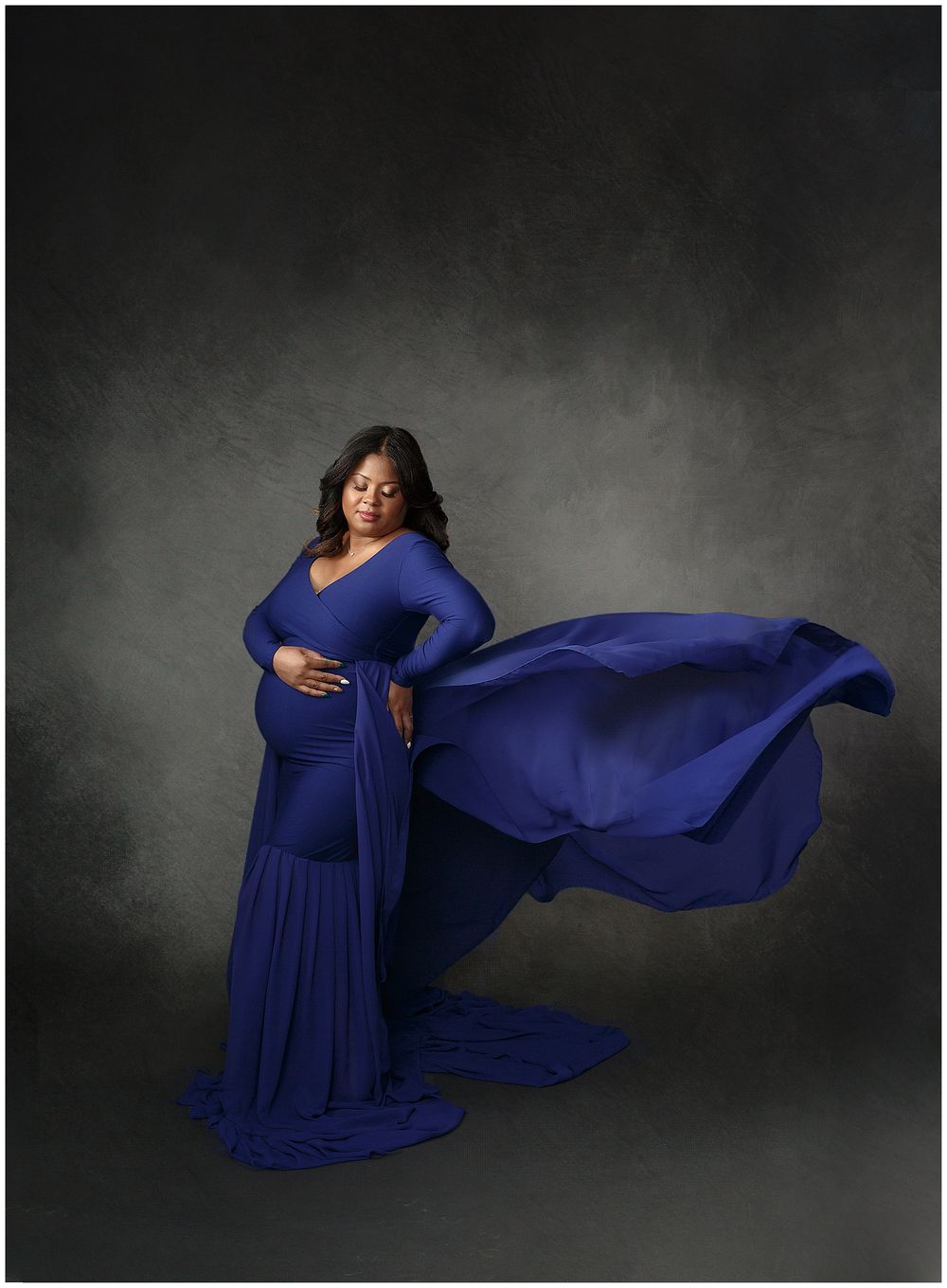 Austin Newborn Photography Maternity Portrait Modern maternity studio portraits