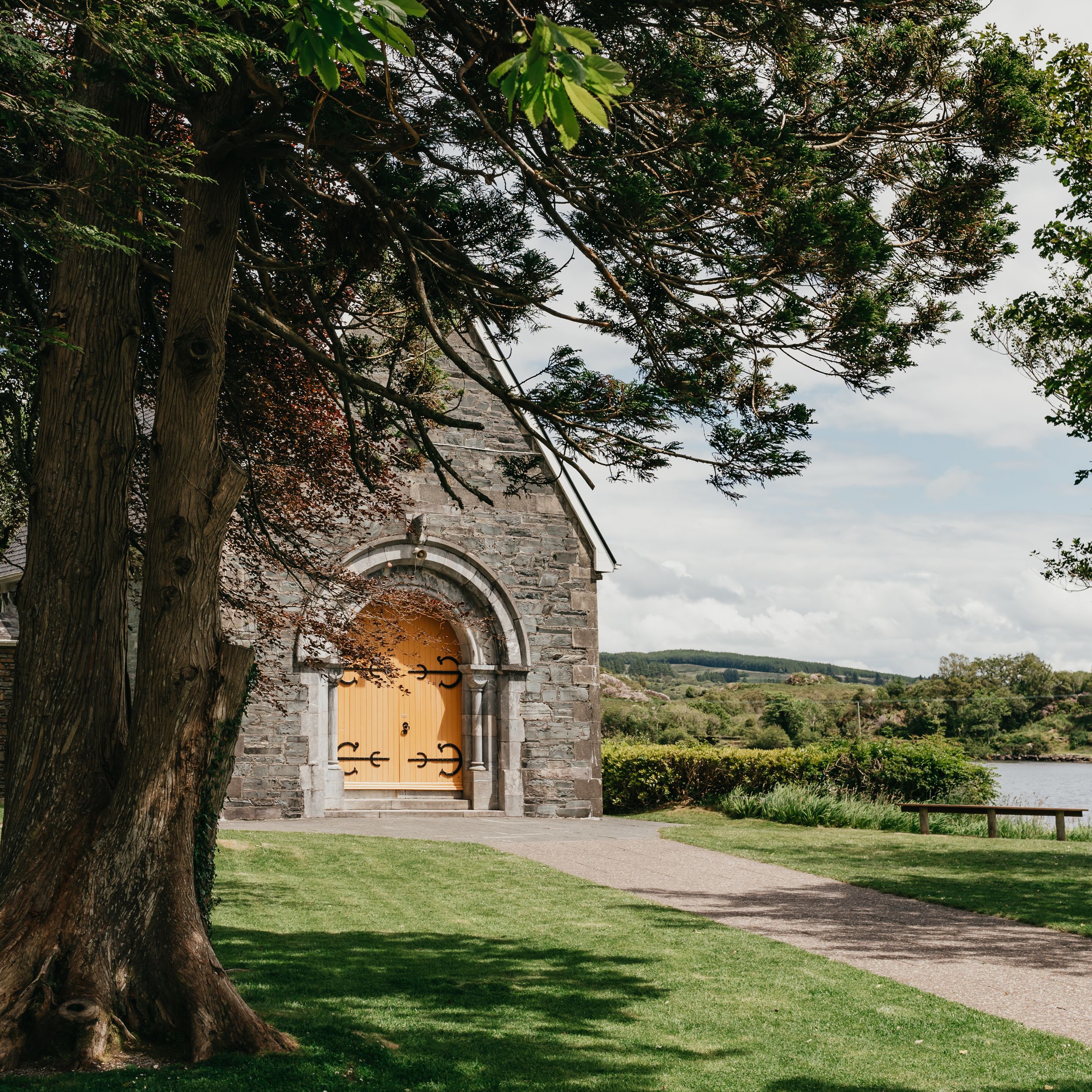 St Finbarrs Oratory, Gougane Barra Wedding Photographer