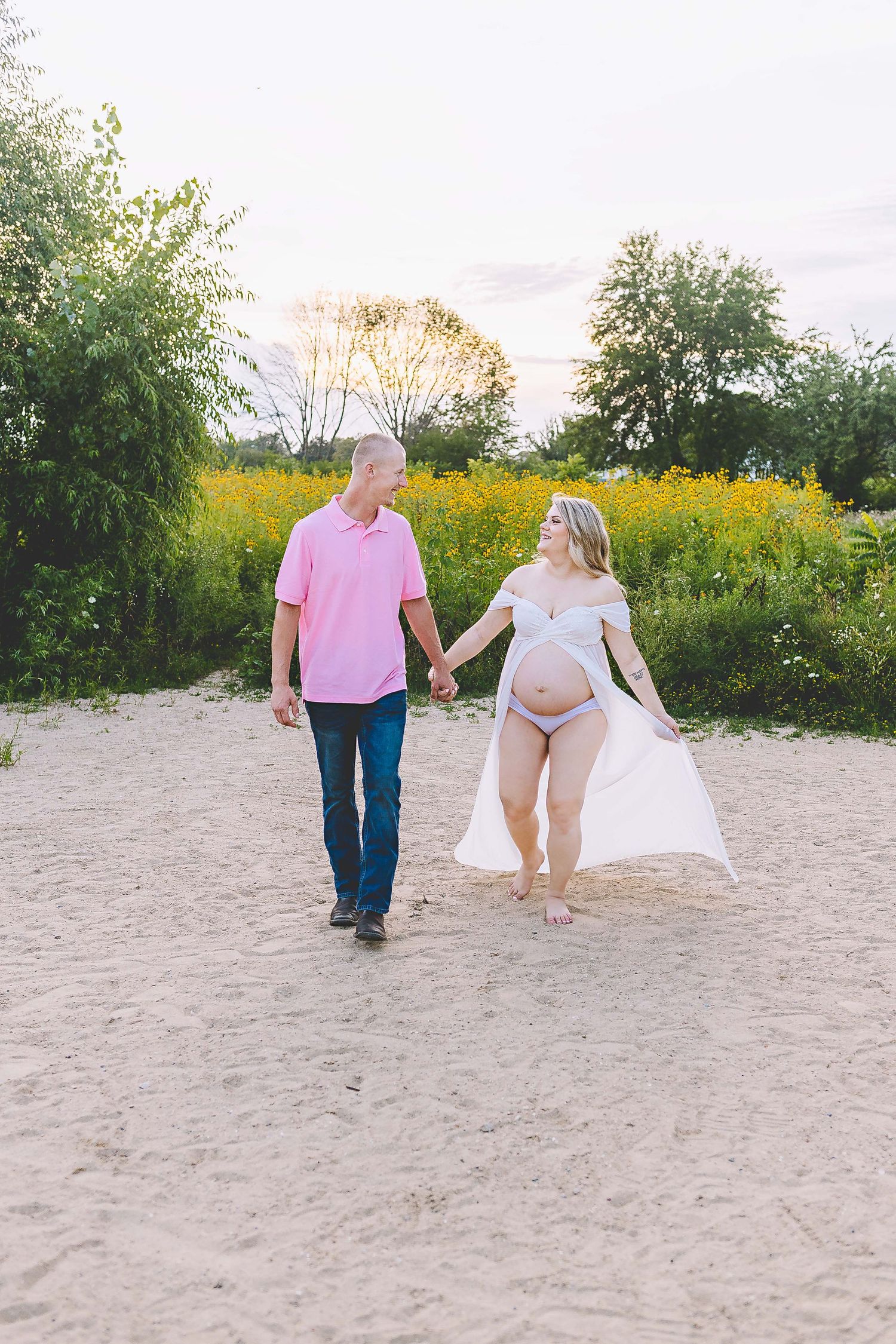 Maternity Photographer Hartland, Waukesha, Sussex, WI