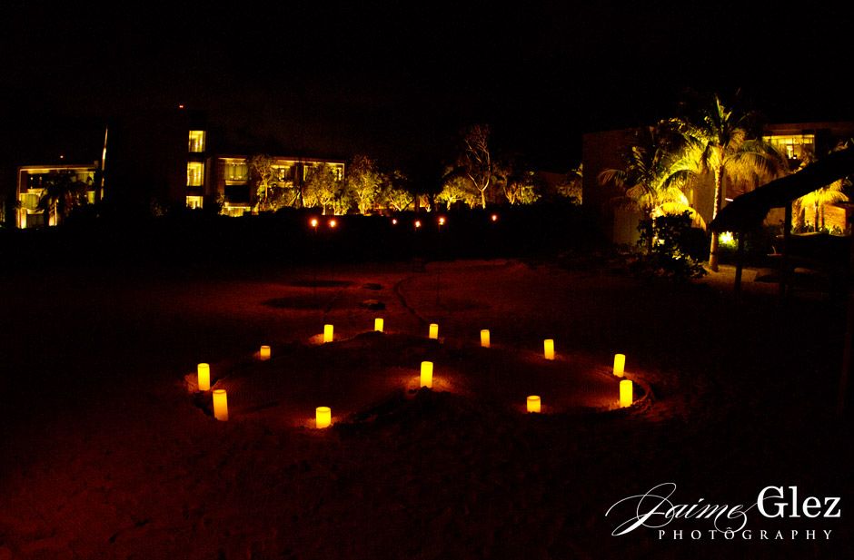 Nizuc resort and spa wedding pictures 15