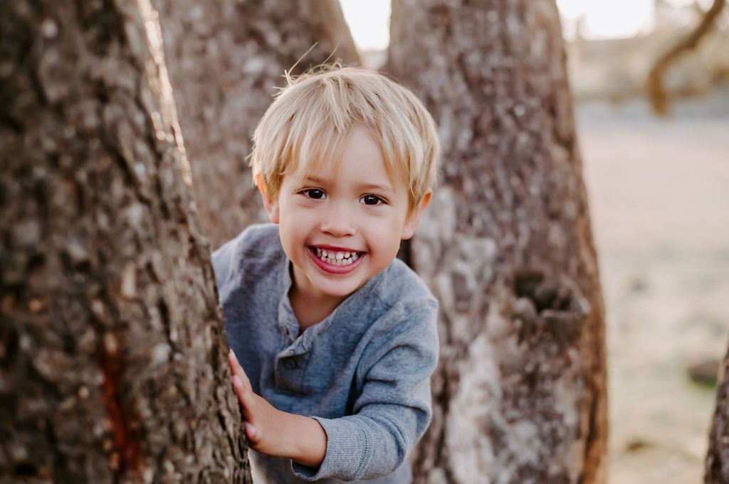 How to prepare your children for a Sonoma County photography session- dos and don'ts, how to dress, and what to know!