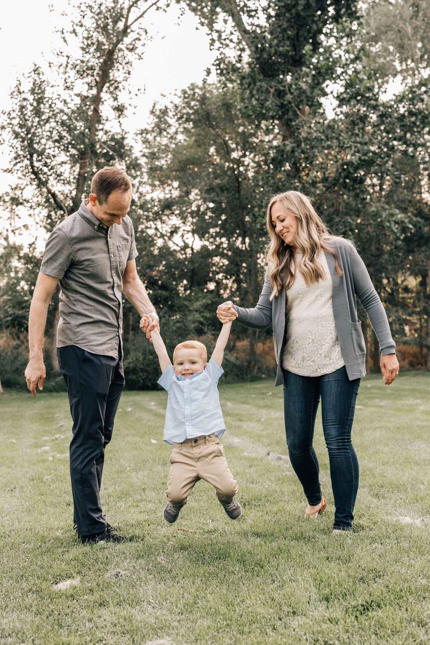 family lifestyle photographer Layton kaysville centerville bountiful Farmington Utah Davis County kids childhood parent