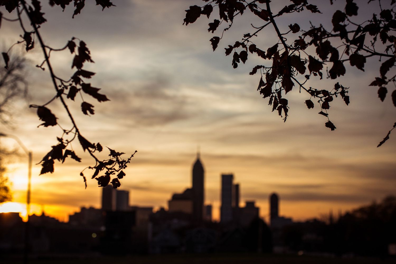 Indianapolis skyline at sunset, Indianapolis Photographer, Indianapolis Senior Photographer