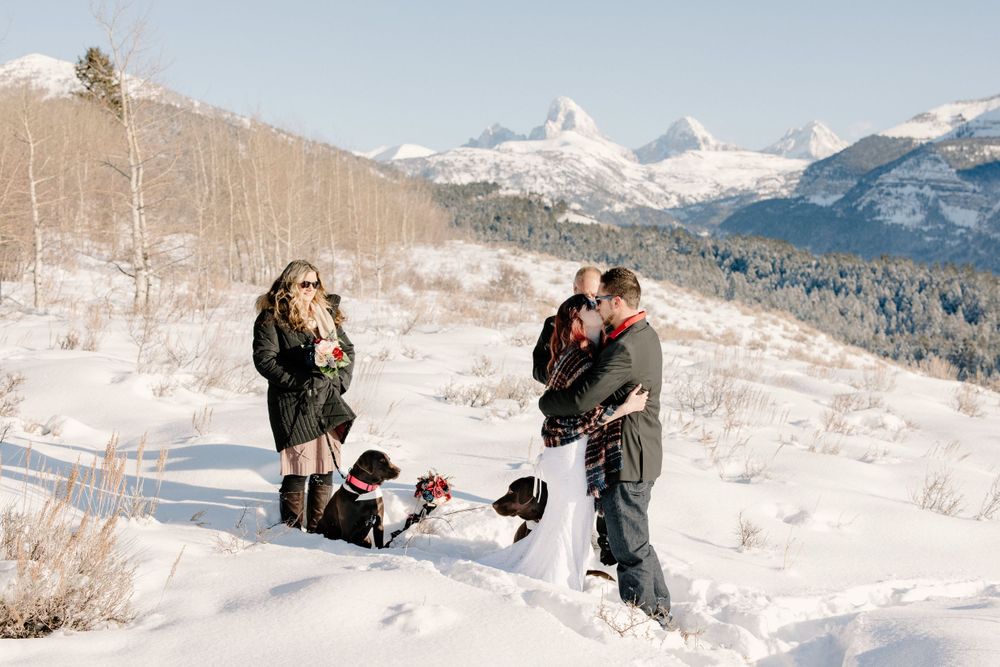 Jackson Hole winter snow elopement intimate wedding