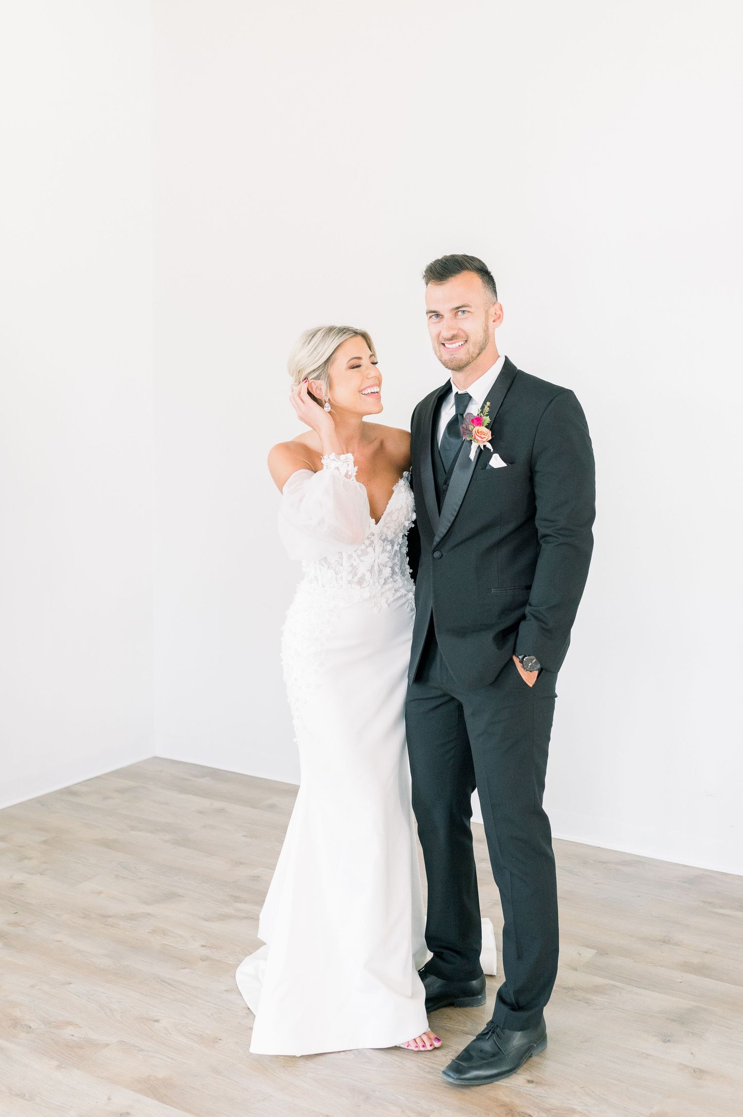 Light and airy 1868 Farmhouse Wedding in Boone, Iowa with Modern Dress bridal gown