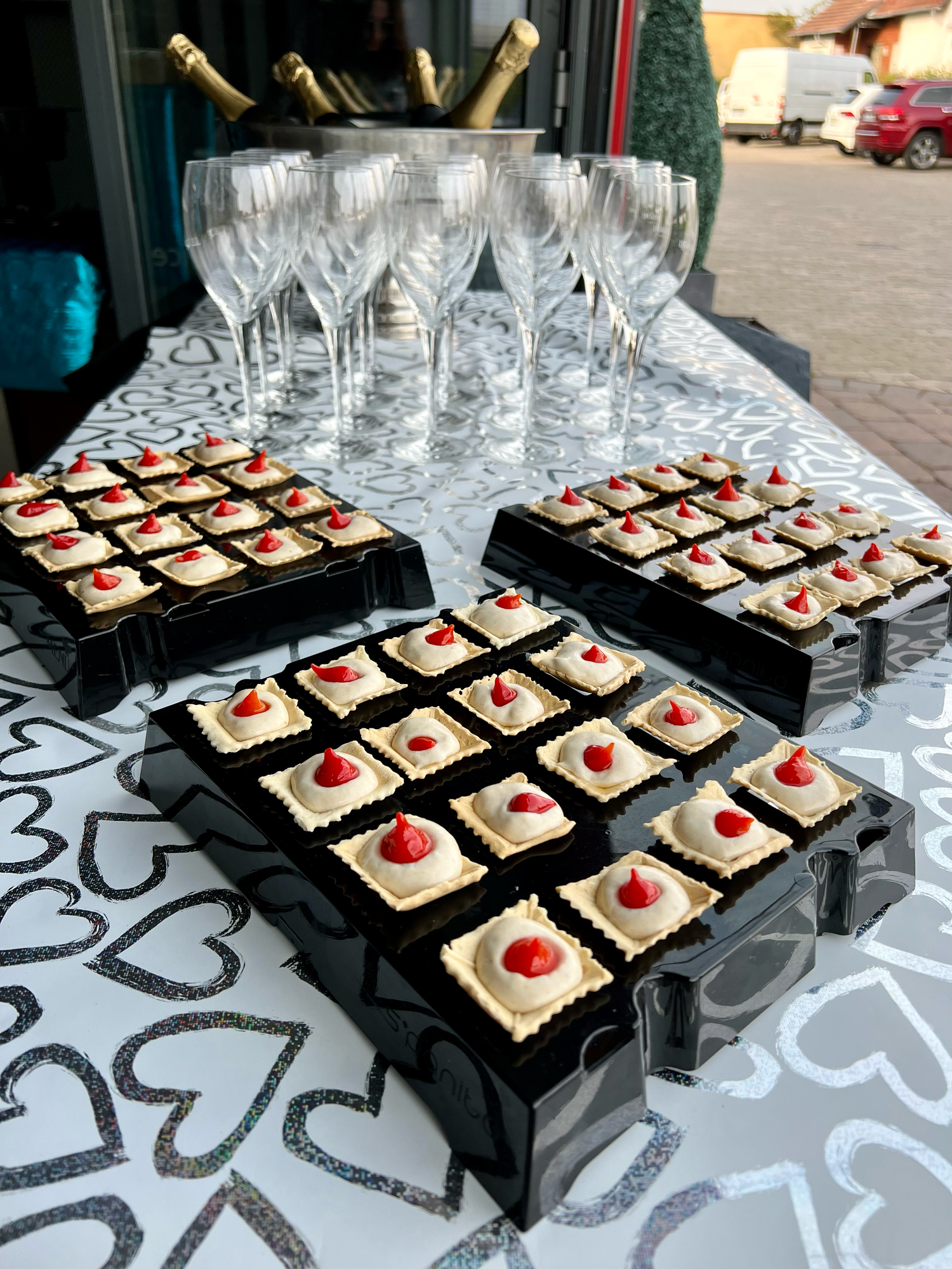 Difonzo Eat & Market in Isernhagen-Altwarmbüchen
Catering-Service mit authentischer italienischer Küche
