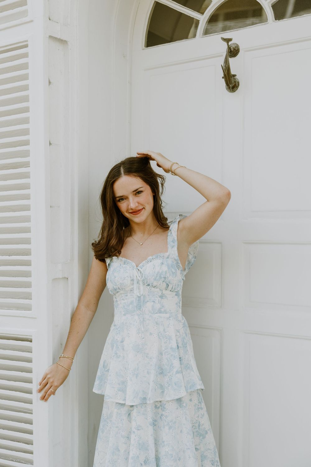 Senior graduation photos on Palm Beach Island off of Major Alley captured by Lindsay McDow Photography