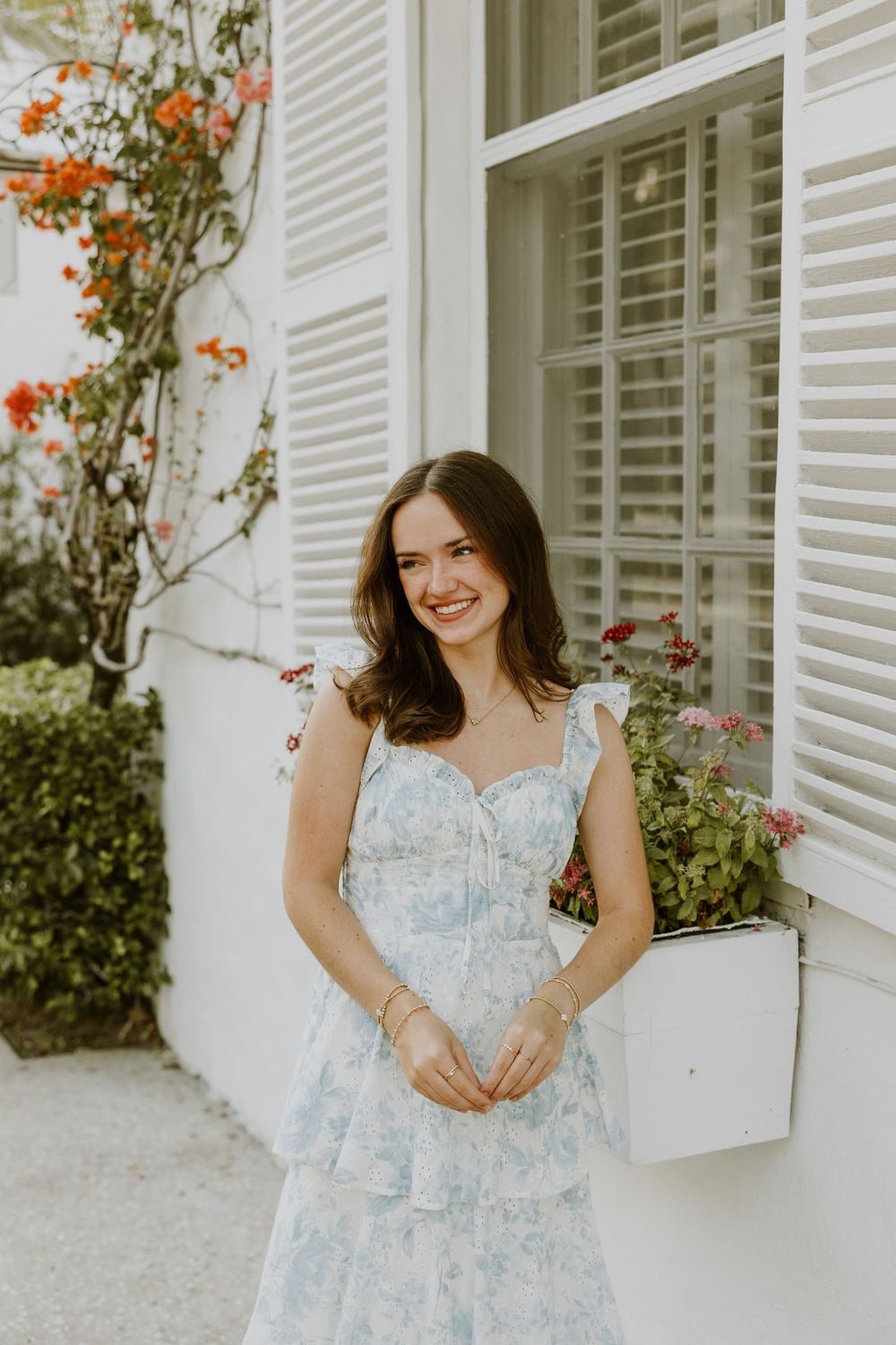 Senior graduation photos on Palm Beach Island off of Major Alley captured by Lindsay McDow Photography