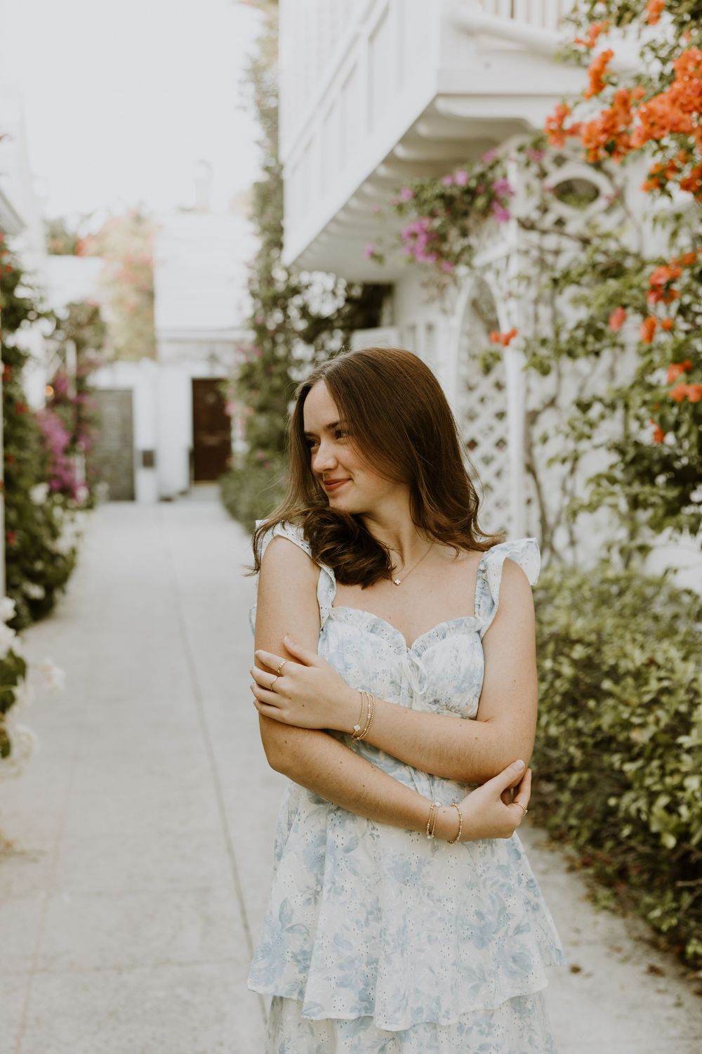 Senior graduation photos on Palm Beach Island off of Major Alley captured by Lindsay McDow Photography