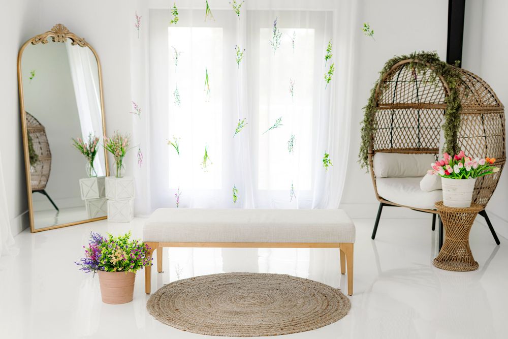 1600 SQFT BARNDOMINIUM INDOOR STUDIO FOR $60 PER HOUR RENTAL IN HITCHCOCK FOR PHOTOGRAPHERS AND CREATIVES ON 4.65 ACRES