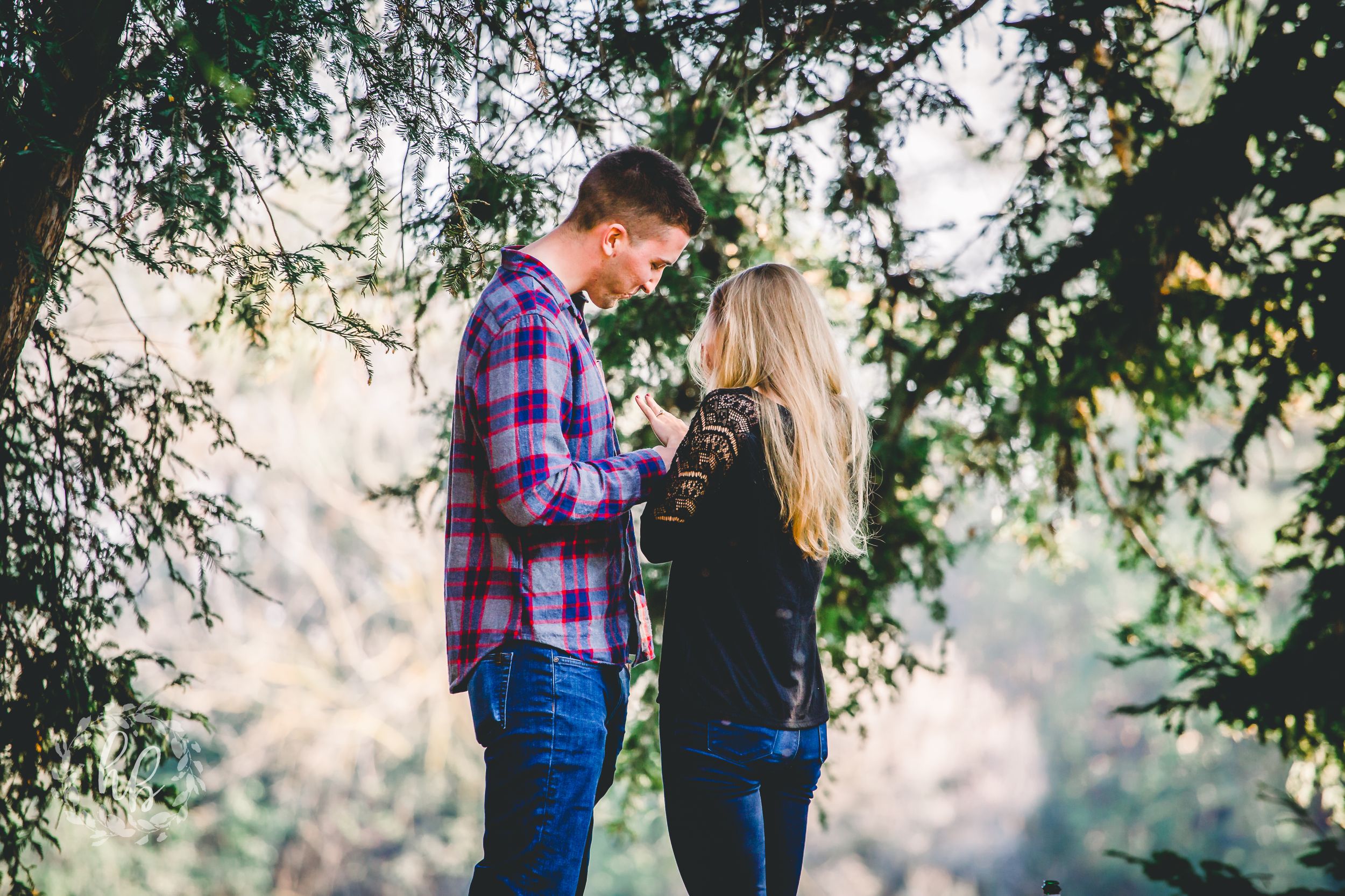 lakeside proposal engagement photos