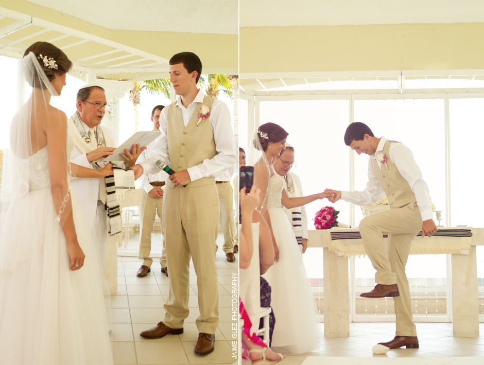 Jewish wedding at the Moon Palace