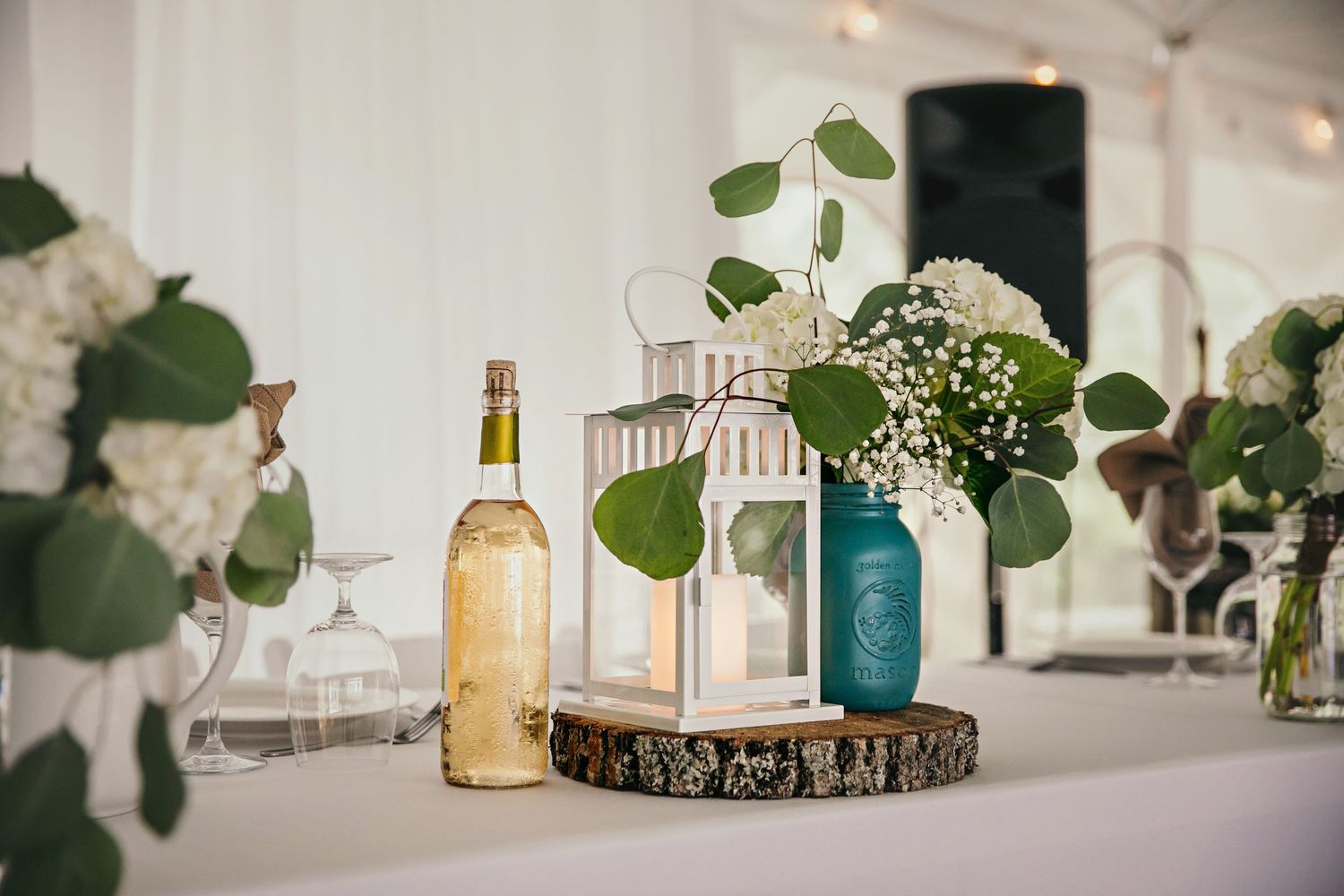 Rustic Farmhouse Backyard Wedding Photos by London Ontario Photographer Shawn Van Daele