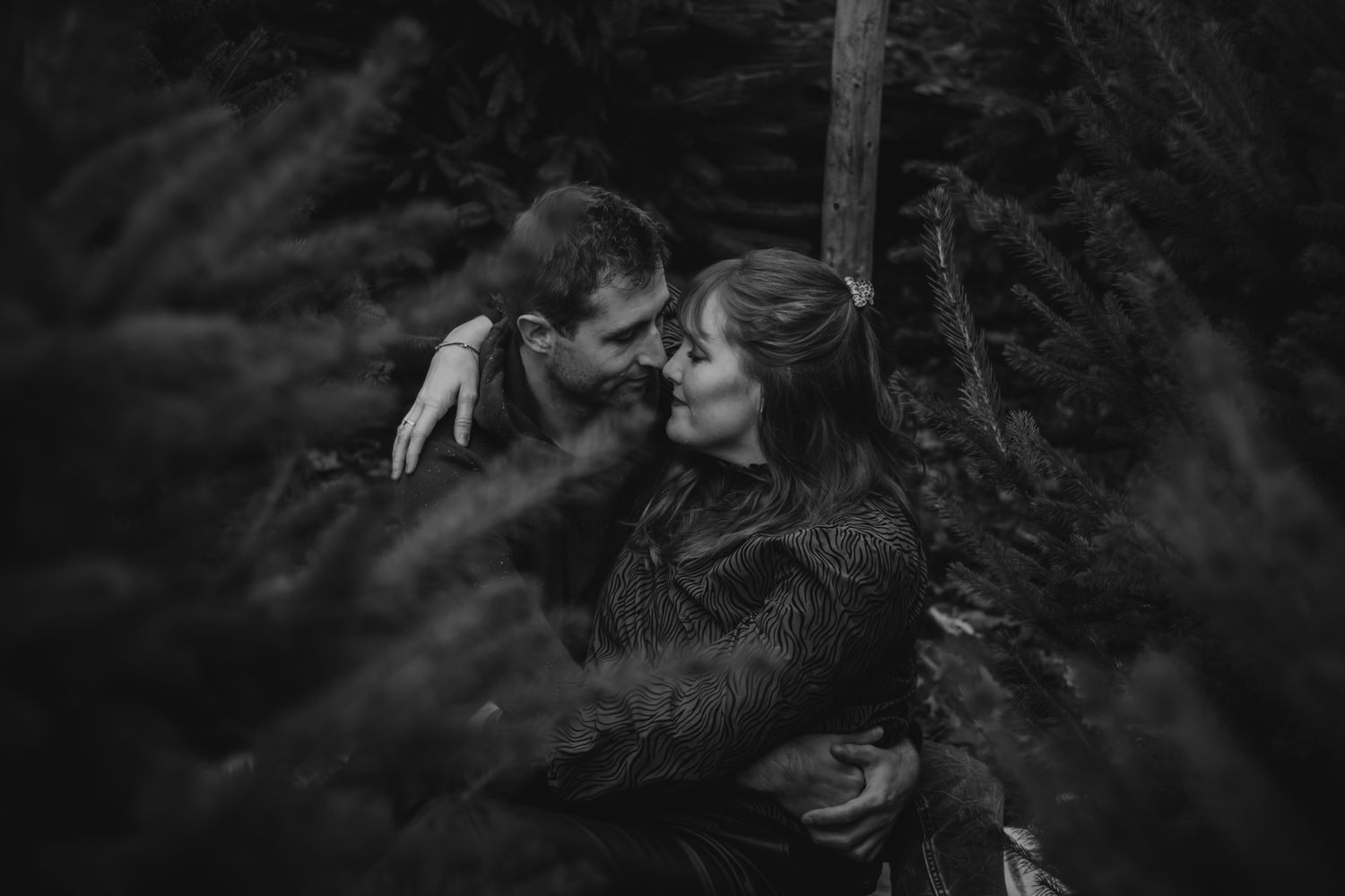 Denise & Daniël | Loveshoot Helmond NB » Eline Spee Fotografie