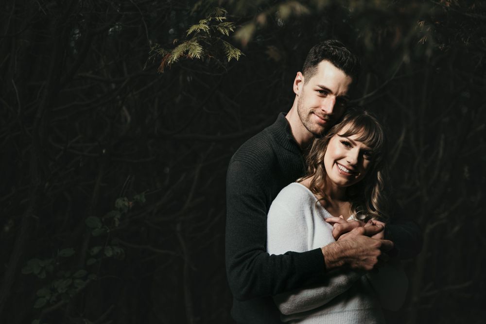 Fall engagement photos at Fanshawe Conservation Area London Ontario by photographer Shawn Van Daele
