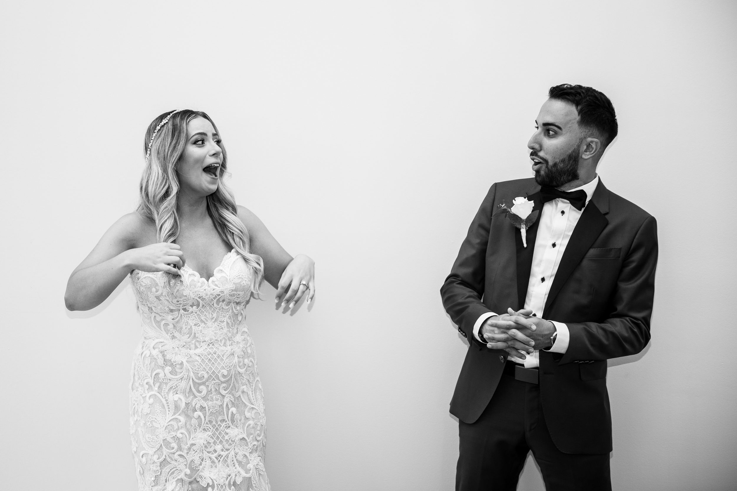 Cute and quirky little wedding in Schomberg and Arlington Estate by photographer Shawn Van Daele