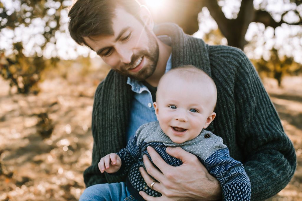 How to prepare your children for a Sonoma County photography session- dos and don'ts, how to dress, and what to know!