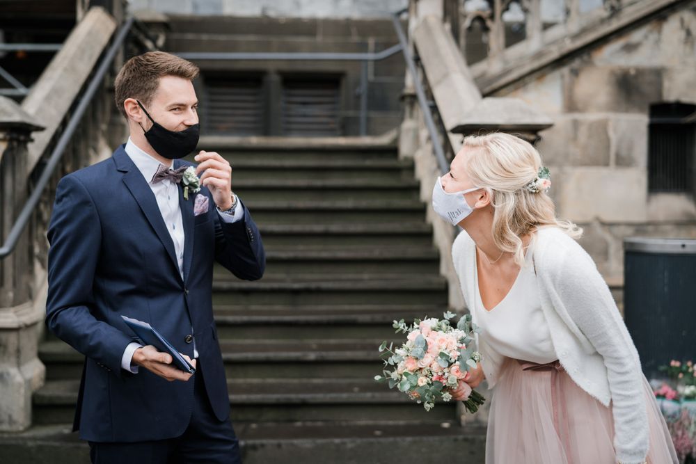 Weißer Saal Rathaus Aachen Trauung Hochzeit Hochzeitsfotograf herrundfrauk