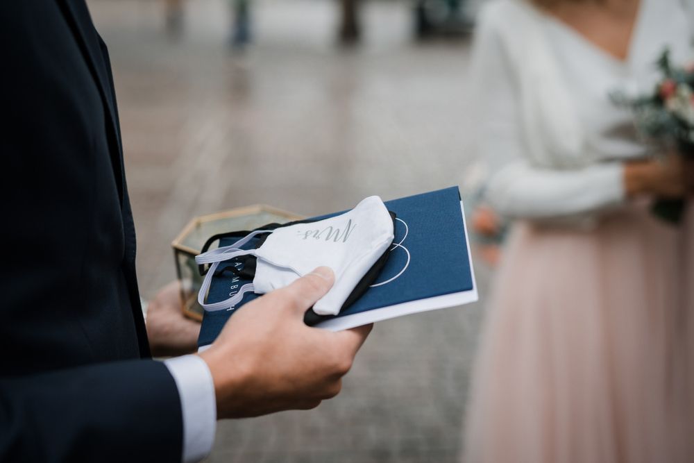 Weißer Saal Rathaus Aachen Trauung Hochzeit Hochzeitsfotograf herrundfrauk