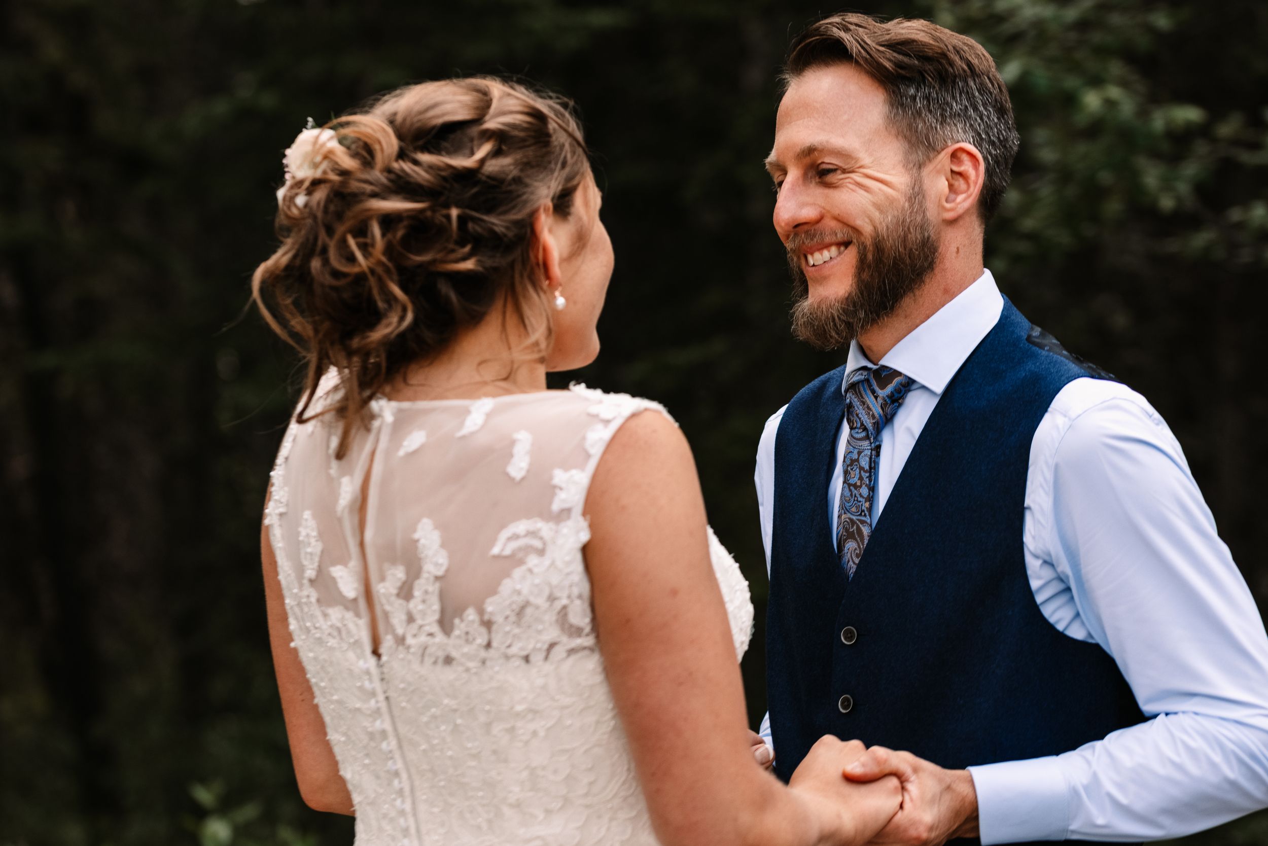Hinton Alberta Wedding Photographer